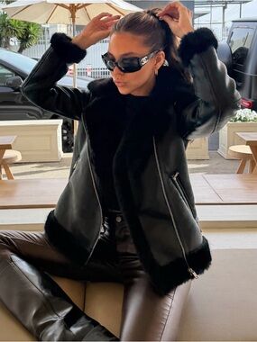 Women’s Black Faux Fur Trim Leather Jacket